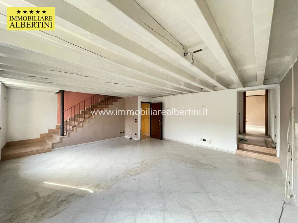 Appartamento a Villafranca di verona in Via Angelo Messedaglia, 42 - Foto 4