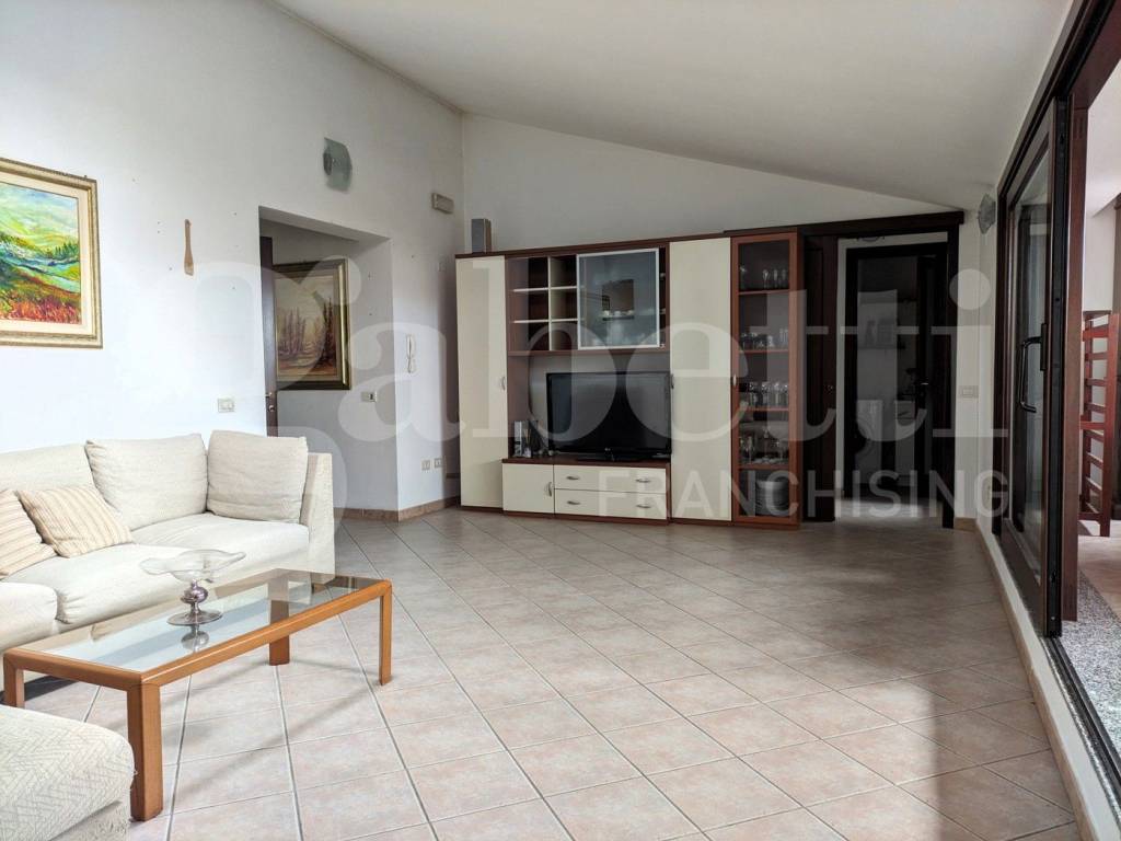 Appartamento a Oristano in VIA RISORGIMENTO, 37 - Foto 2