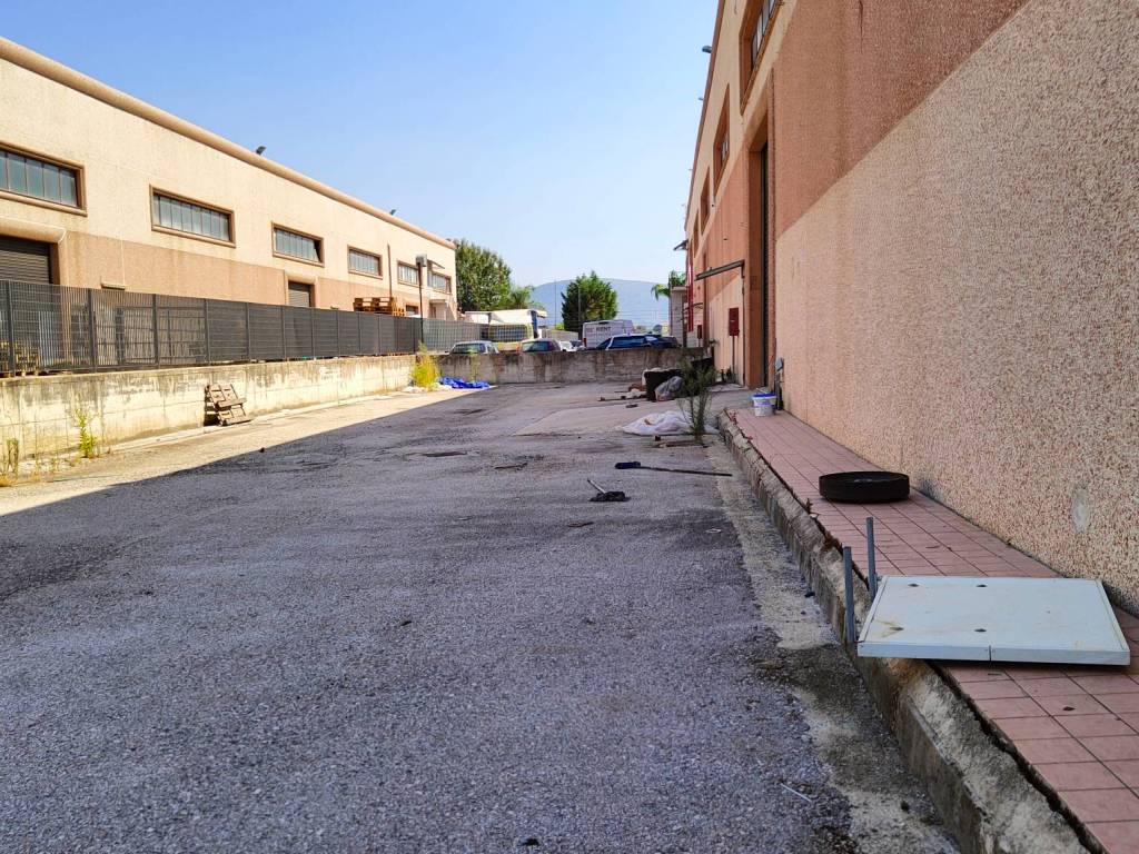 Immobile a Vitulazio in Ss Appia S.N.C. - Foto 5