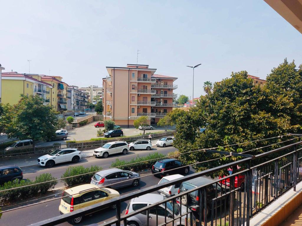 Appartamento a Crotone in Via Giovanni Paolo II, 14 - Foto 3