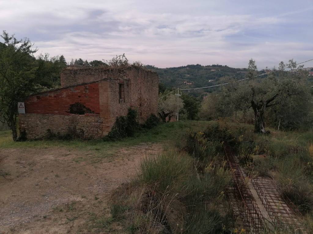 Terreno a Perugia in Via Delle Ghiande S.N.C. - Foto 4