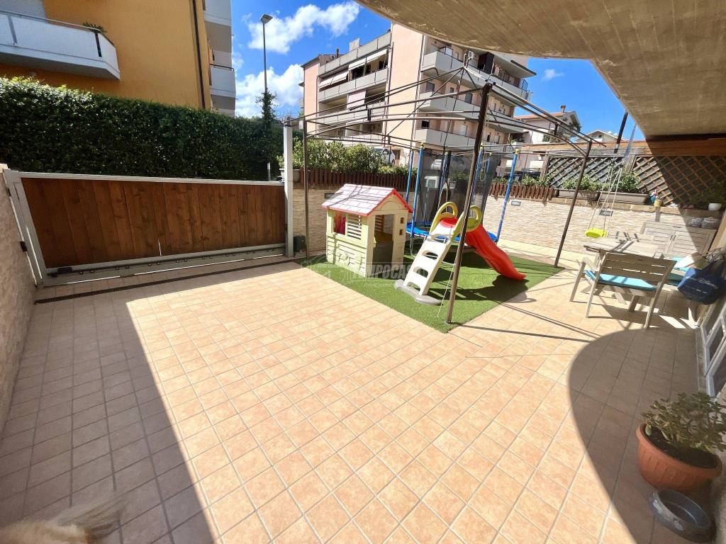 Appartamento a Spoltore in Via Montesilvano - Foto 2