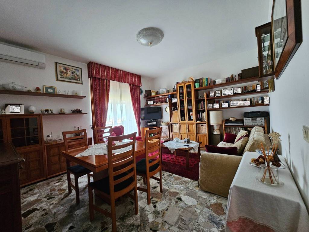 Appartamento a Grosseto in Viale Giuseppe Giusti - Foto 5