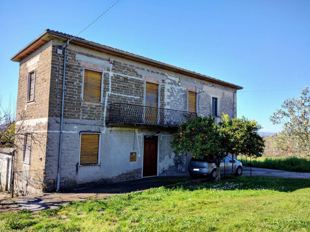Casa indipendente a Arce in Località Tramonti - Foto 2
