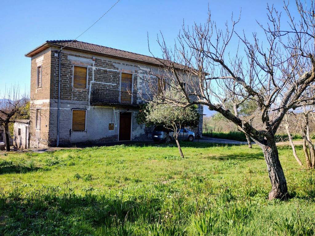 Casa indipendente a Arce in Località Tramonti - Foto 4