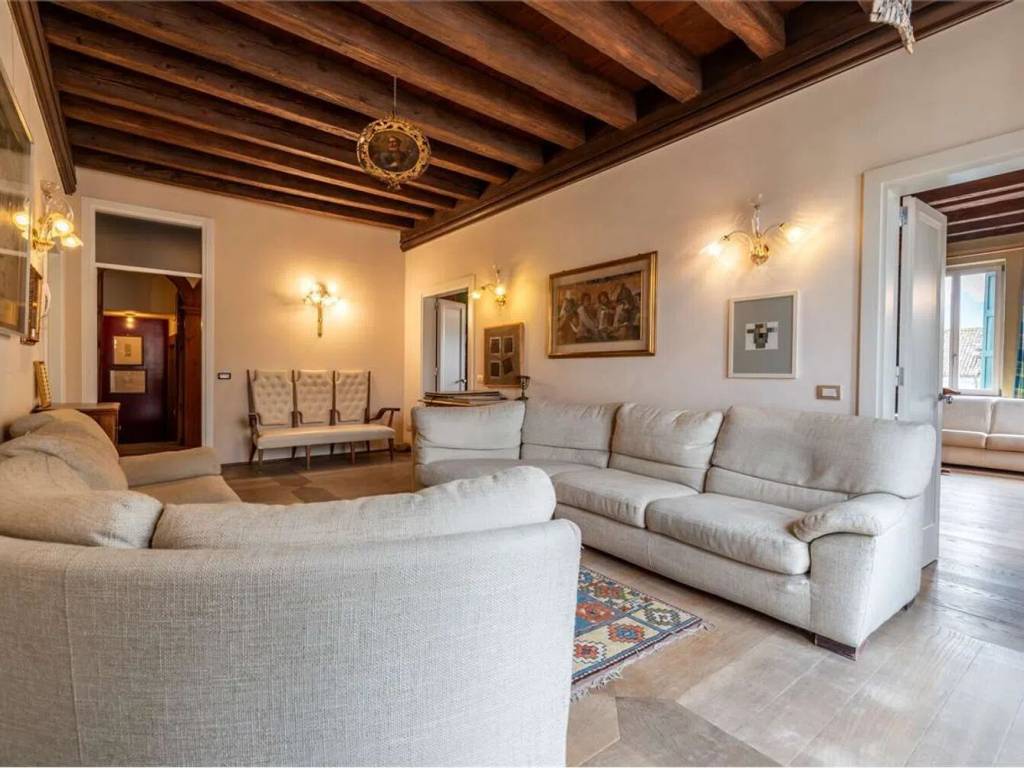 Appartamento a Belluno in Via Duomo, 1 - Foto 4