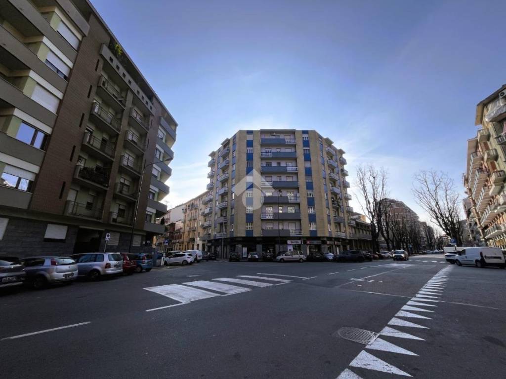 Attività / licenza a Torino in Via Breglio, 91 - Foto 2