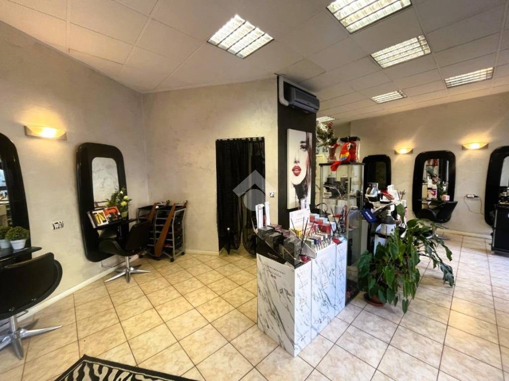 Attività / licenza a Torino in Via Breglio, 91 - Foto 5
