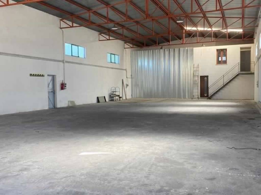 Box / garage a Catanzaro in Traversa SS19bis - Foto 3