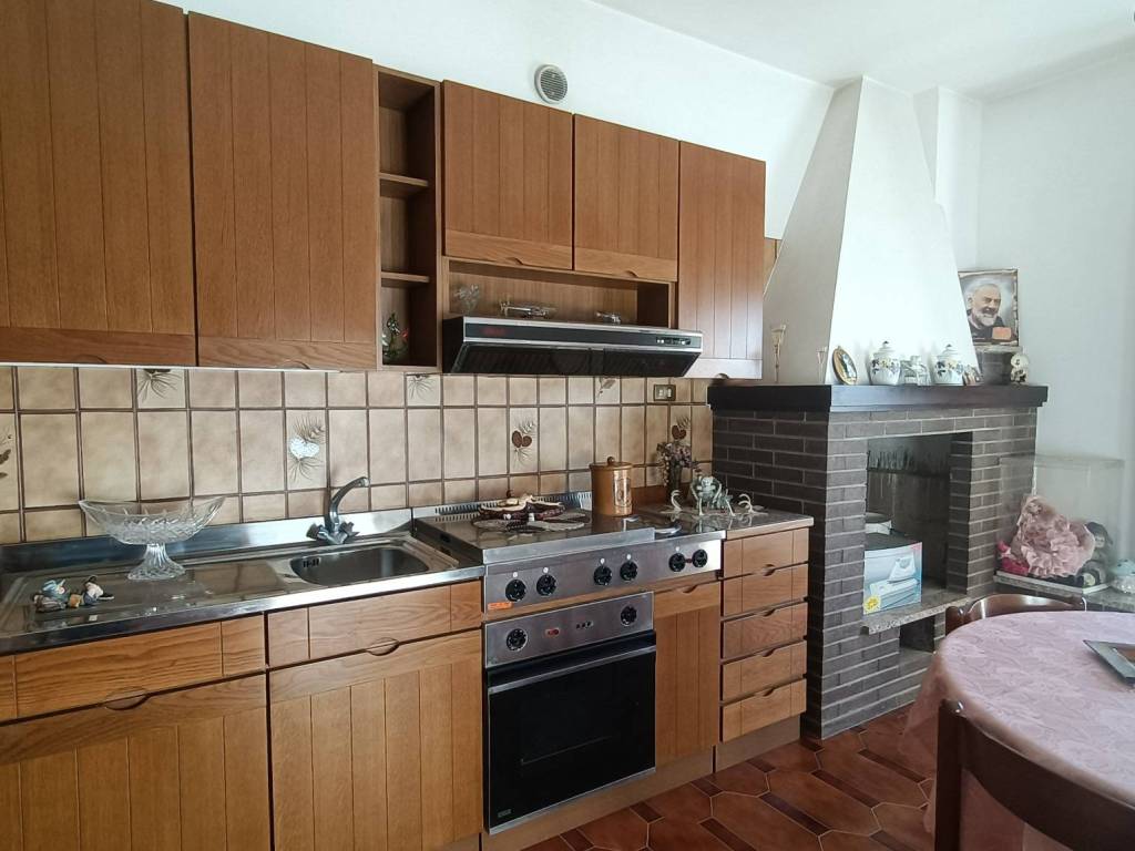 Villa a Civitanova marche in Contrada Piane Chienti - Foto 3