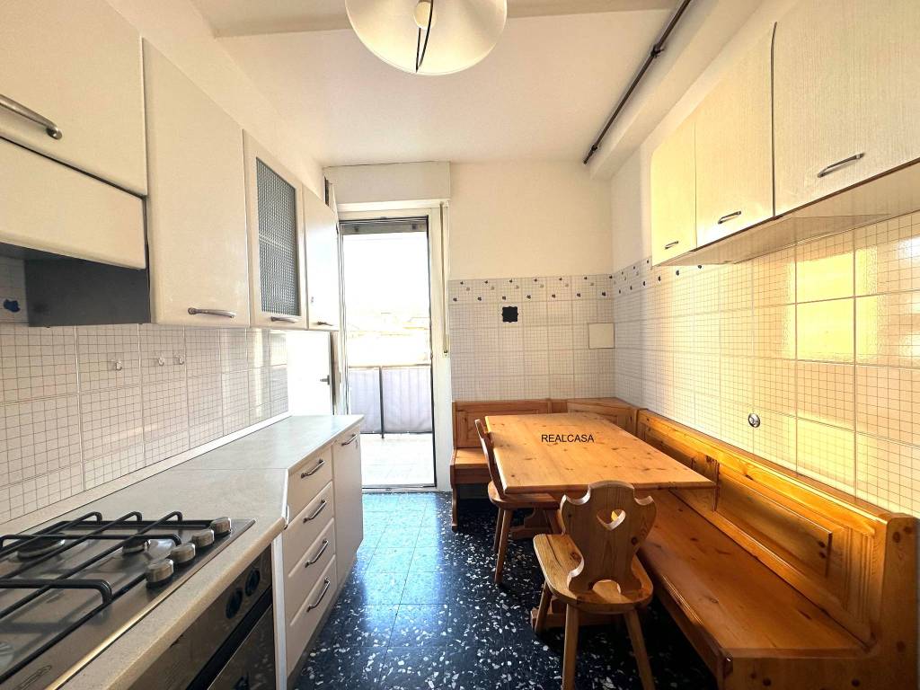 Appartamento a Trento in Via Antonio Rosmini, 16 - Foto 2