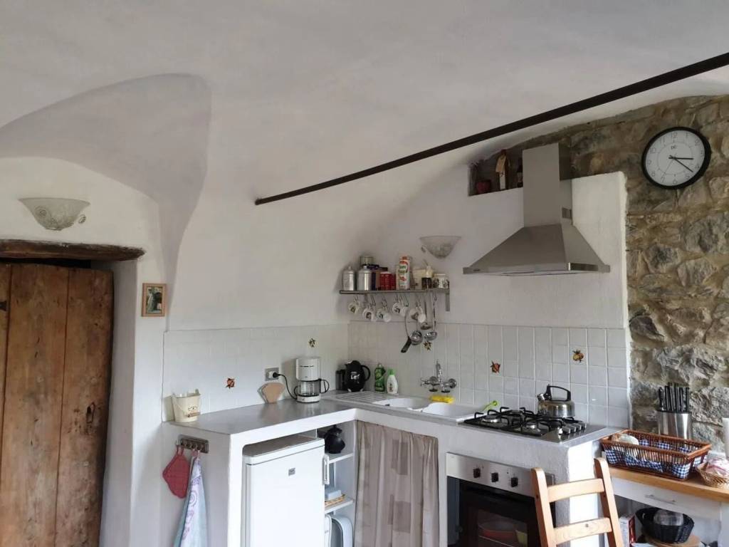 Appartamento a Apricale in Piazza Vittorio Emanuele, 3 - Foto 5