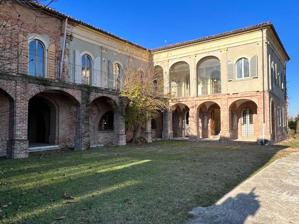 Rustico / casale a Calliano in Via Benedetto Cairoli, 9 - Foto 2