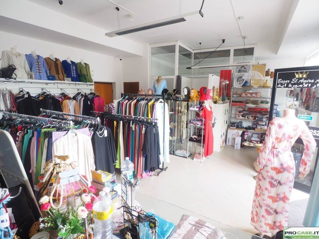 Immobile a Gerenzano in Via Luigi Einaudi, 42 - Foto 2