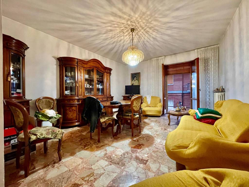 Appartamento a San benedetto del tronto in Piazza L. Nardone - Foto 4