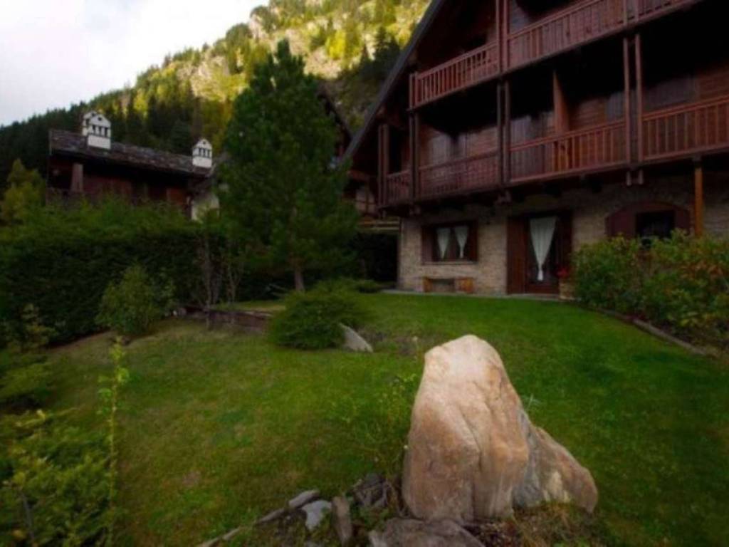 Appartamento a Courmayeur in MONT BLANC SHUTTLE - Foto 3