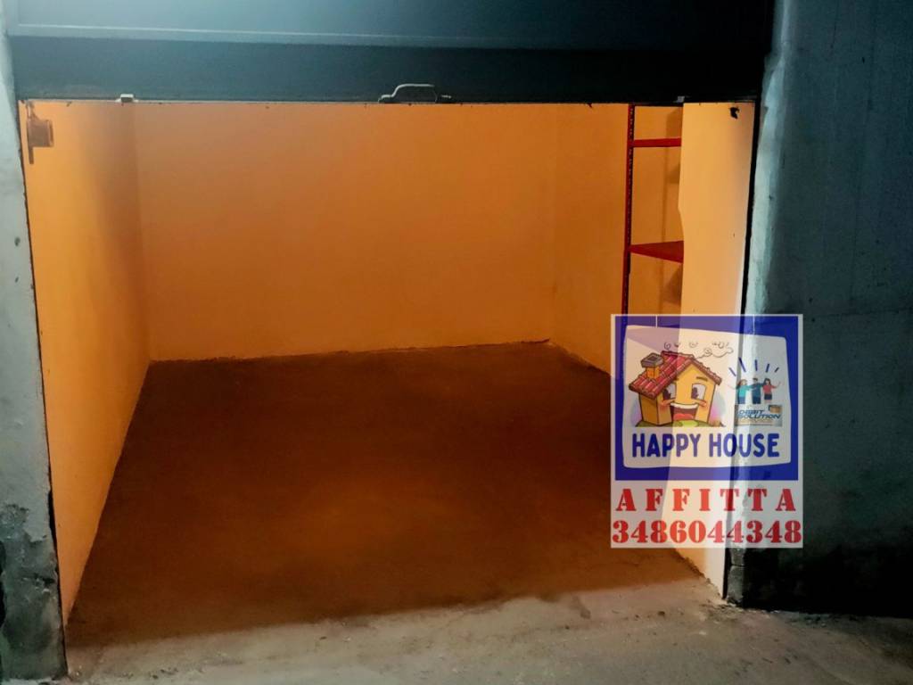Box / garage a Catania in Via Vittorio Emanuele Orlando, 87 - Foto 4
