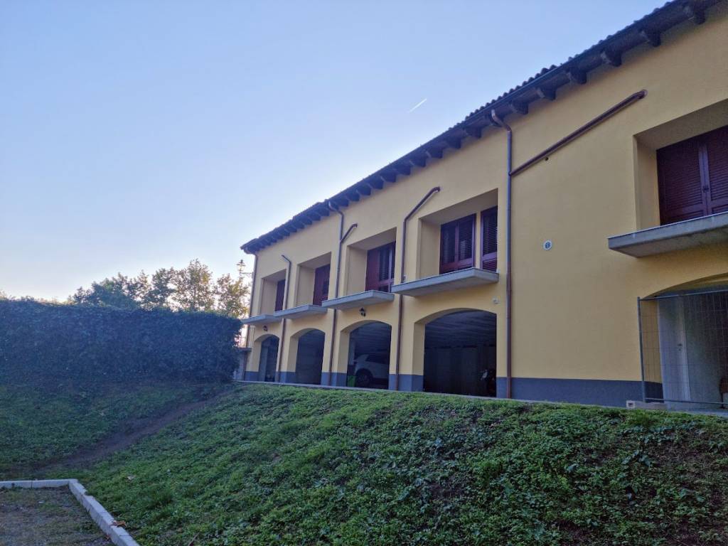 Appartamento a Carnago in via Giuseppe Garibaldi - Foto 3