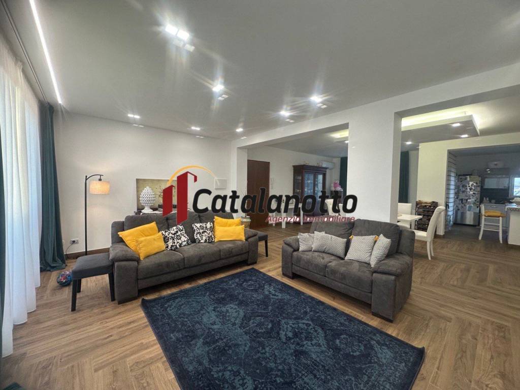 Attico / mansarda a Castelvetrano in Via Giovanni Paolo II - Foto 5