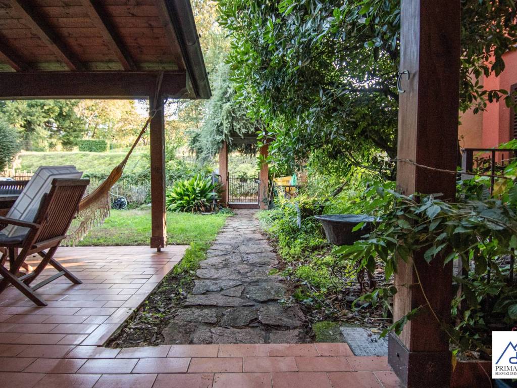 Villetta a schiera a Bodio lomnago in Via Giacomo Leopardi - Foto 4