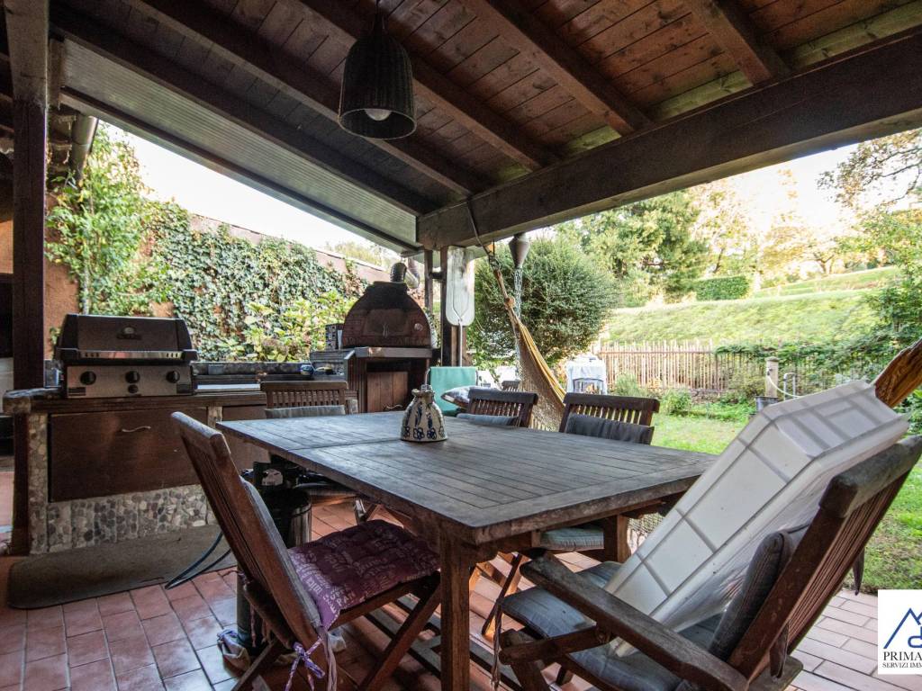 Villetta a schiera a Bodio lomnago in Via Giacomo Leopardi - Foto 5