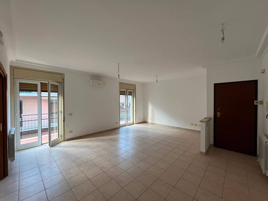 Appartamento a Lentini in Via Pier Maria Rosso di San Secondo - Foto 5