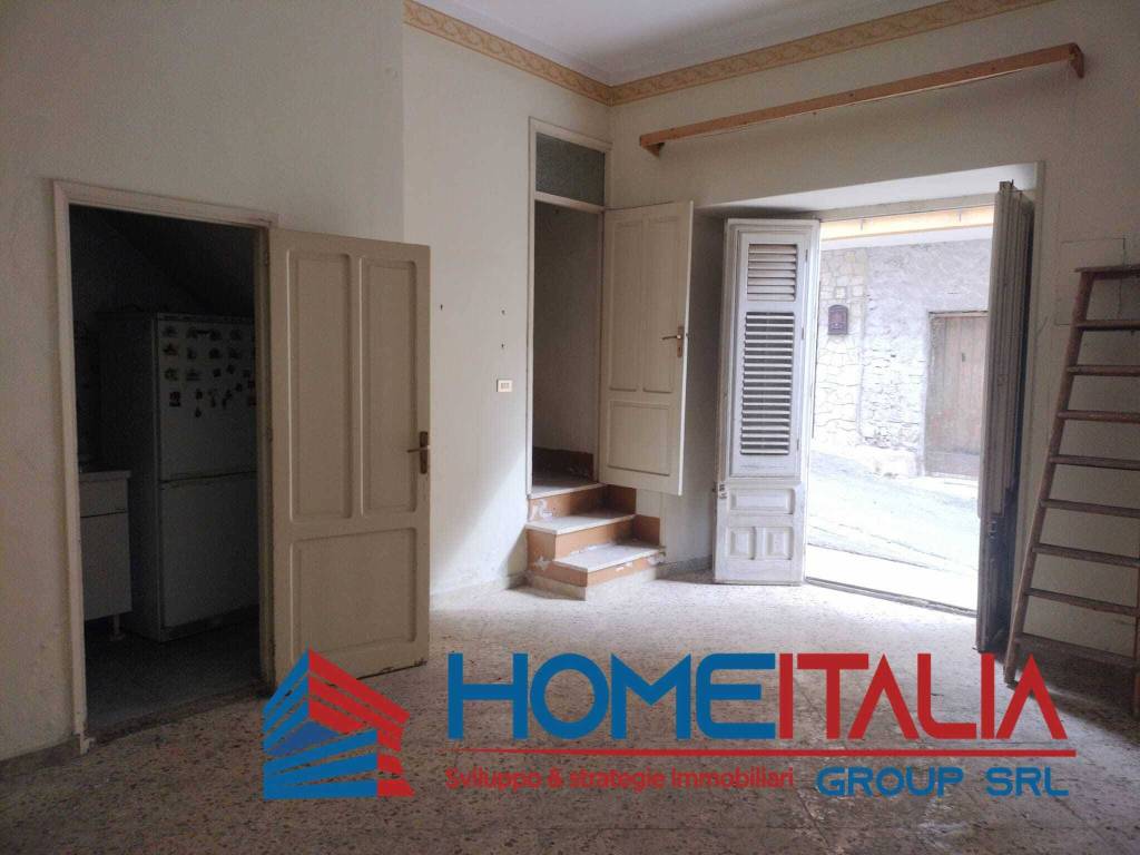 Casa indipendente a Belmonte mezzagno in Via Daniele Manin, 19 - Foto 2