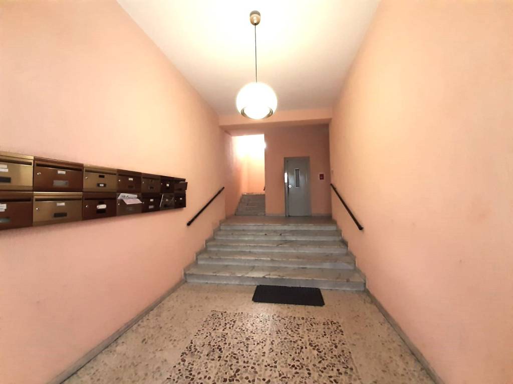 Appartamento a Lamezia terme in Viale 1 Maggio, 23 - Foto 2