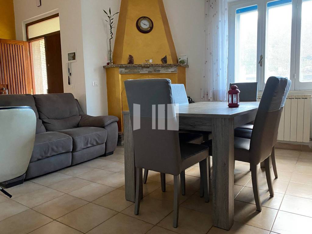 Casa indipendente a Tortoreto in Via Badette, 52 - Foto 2
