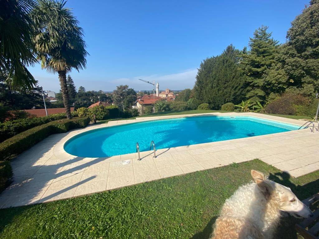 Villa a Tradate in Via Francesco Inzoli, 9 - Foto 2