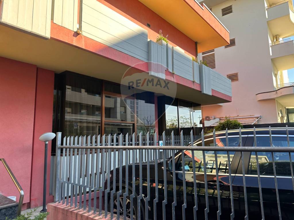 Casa indipendente a Riccione in Viale Cimarosa - Foto 3
