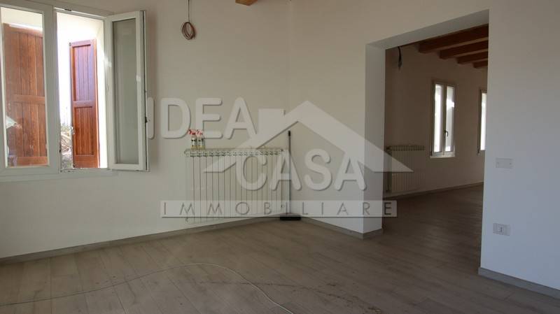 Palazzo / stabile a Mirandola in Via Carlo Fila, 14 - Foto 3