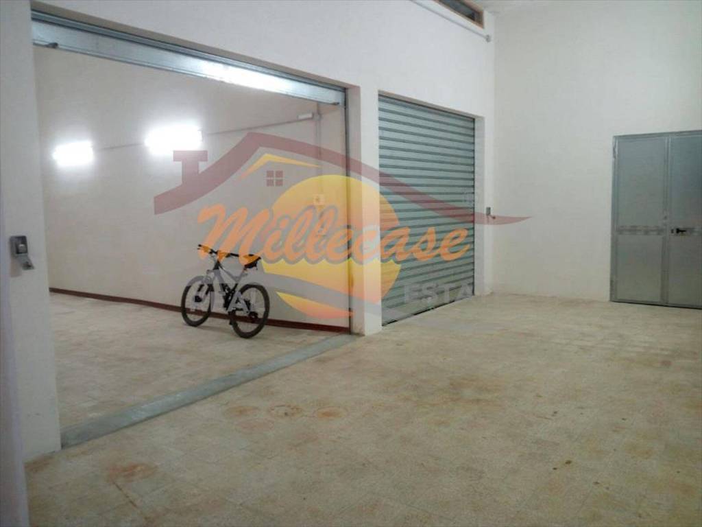 Box / garage a Siracusa in Via Necropoli Grotticelle - Foto 2