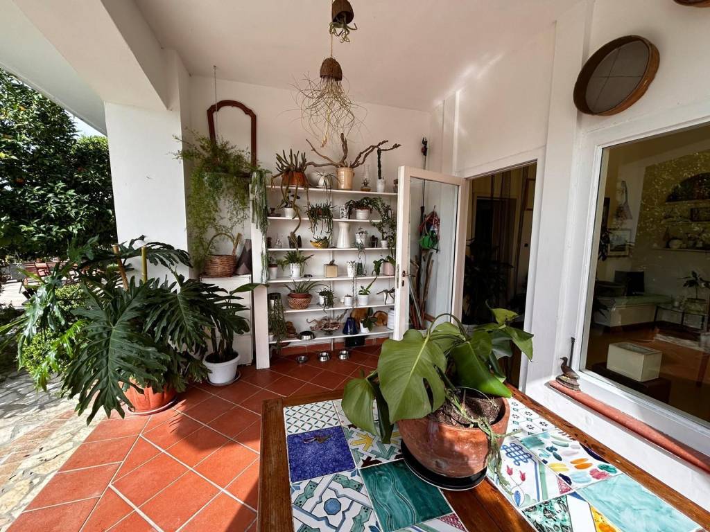 Villa a Salerno in Via della Sanginella, 24 - Foto 5