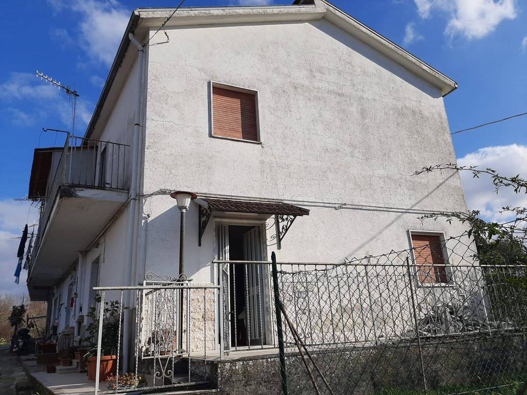 Casa indipendente a Isernia in Masseria Fabio - Foto 3