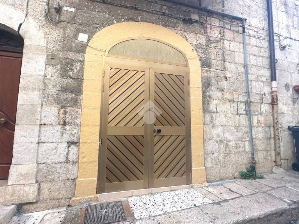 Appartamento a Barletta in Via Sant'Andrea, 12 - Foto 3