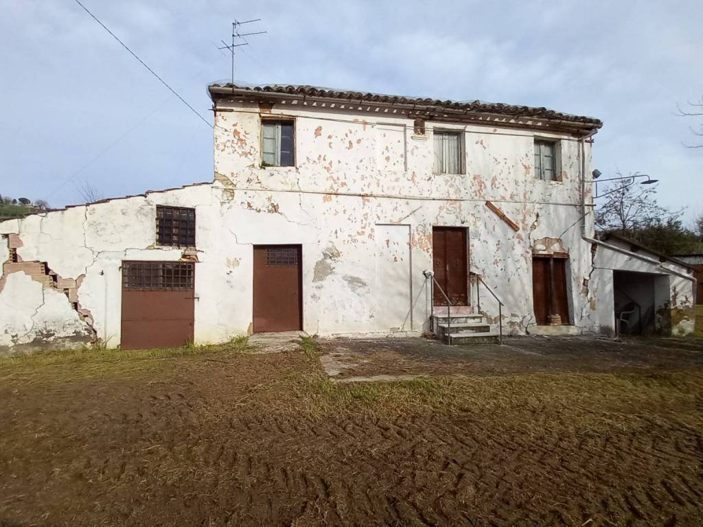 Casa indipendente a Poggio san marcello - Foto 2