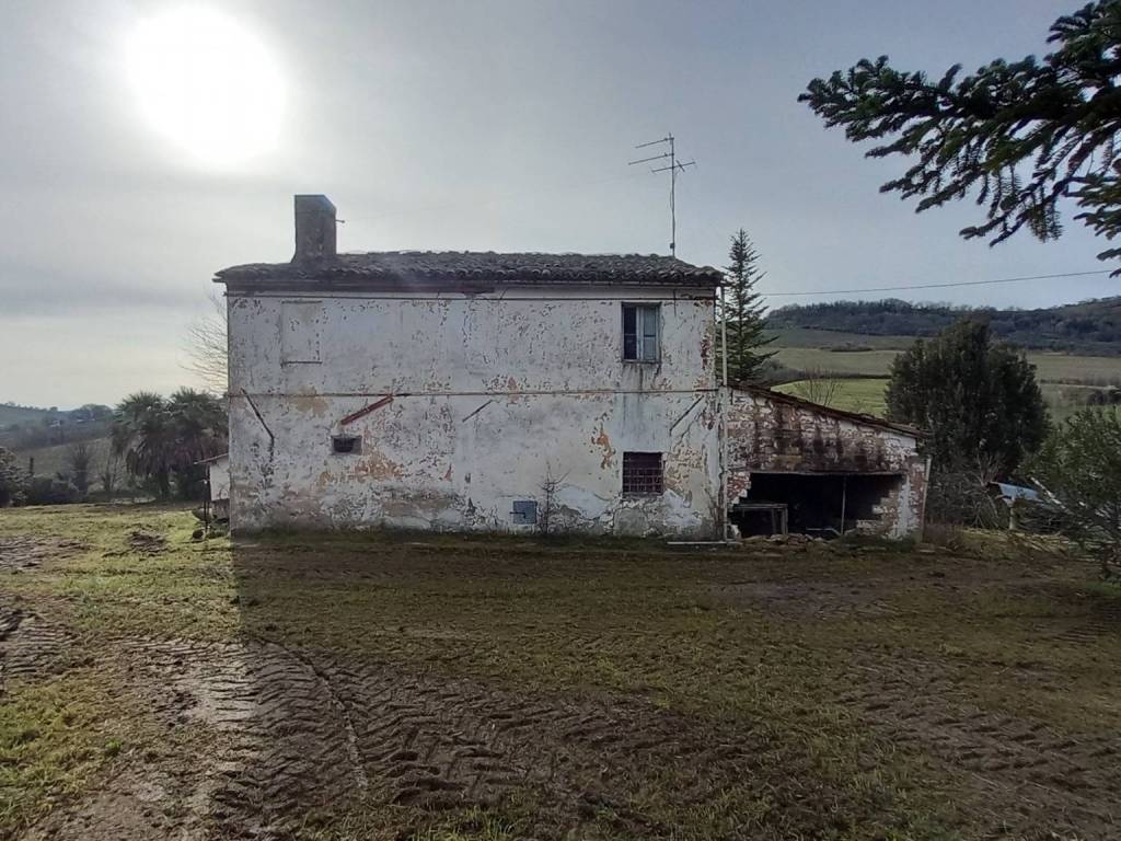 Casa indipendente a Poggio san marcello - Foto 5