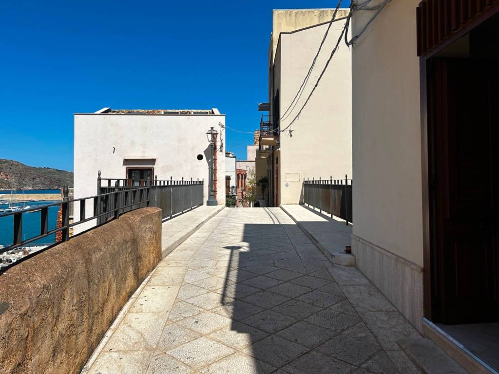 Appartamento a Castellammare del golfo in Via Ponte Castello, 10 - Foto 2
