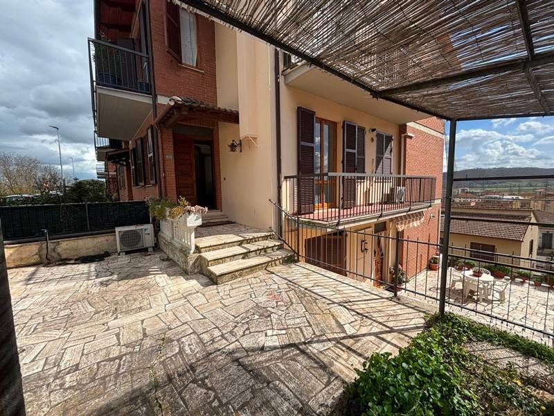 Appartamento a Chiusi in Via Poggio Gallina - Foto 2