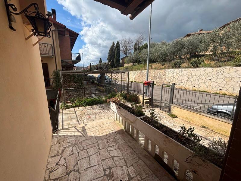 Appartamento a Chiusi in Via Poggio Gallina - Foto 3