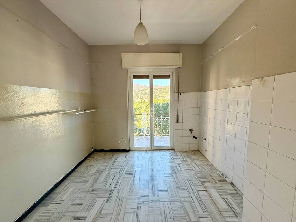 Appartamento a Taggia in I Traversa Aurelia Ponente, 5 - Foto 2