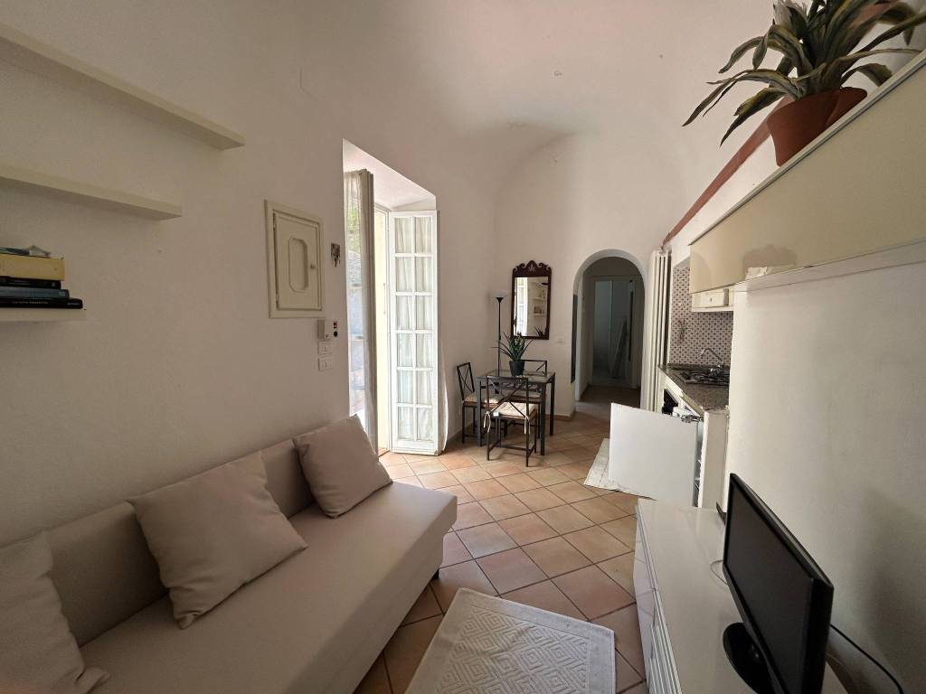 Appartamento a Laigueglia in Via Carmine - Foto 2