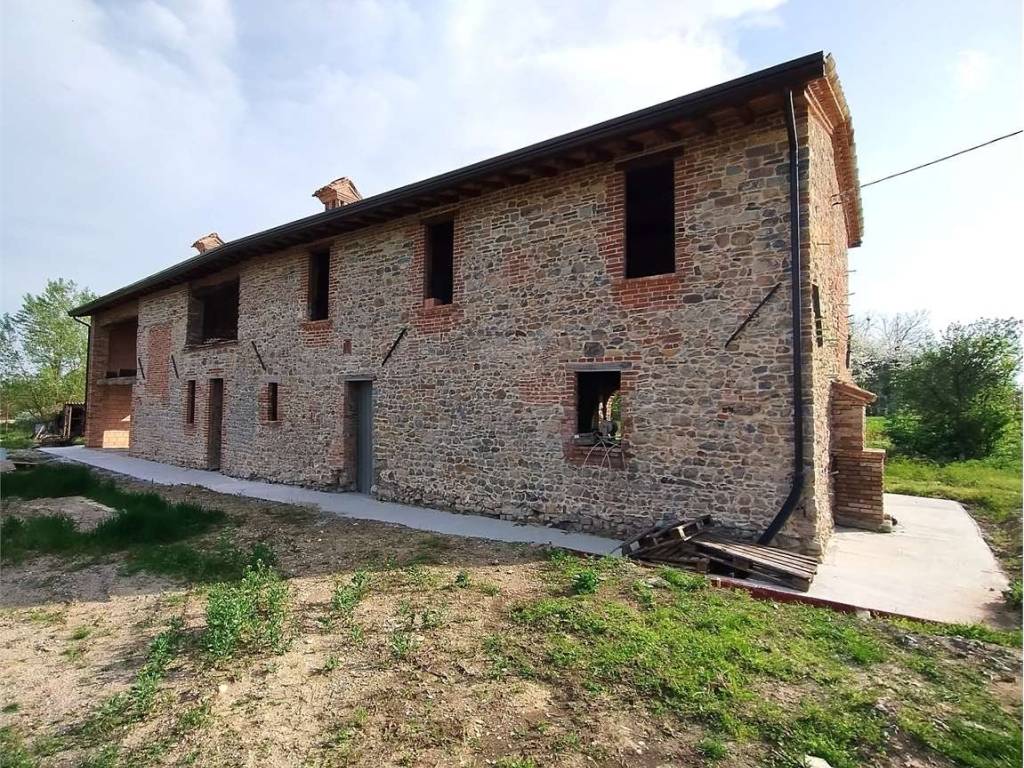 Rustico / casale a Carpaneto piacentino in San Lazzaro - Foto 2