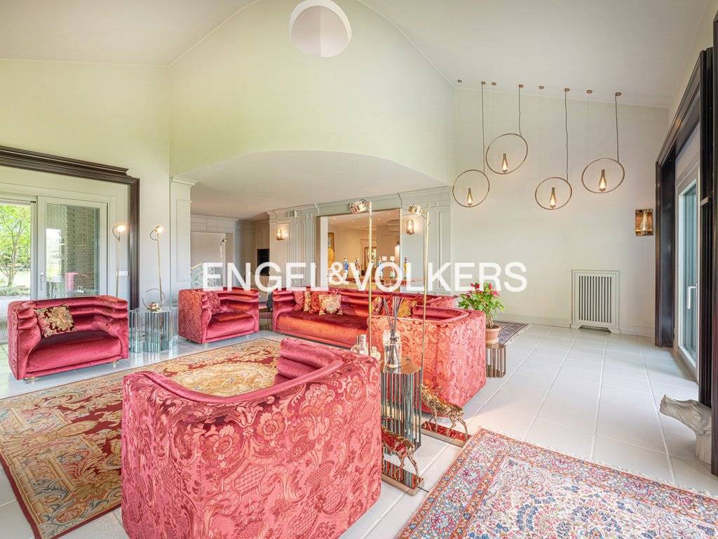 Villa a Inverigo in Via Montello, 17 - Foto 3