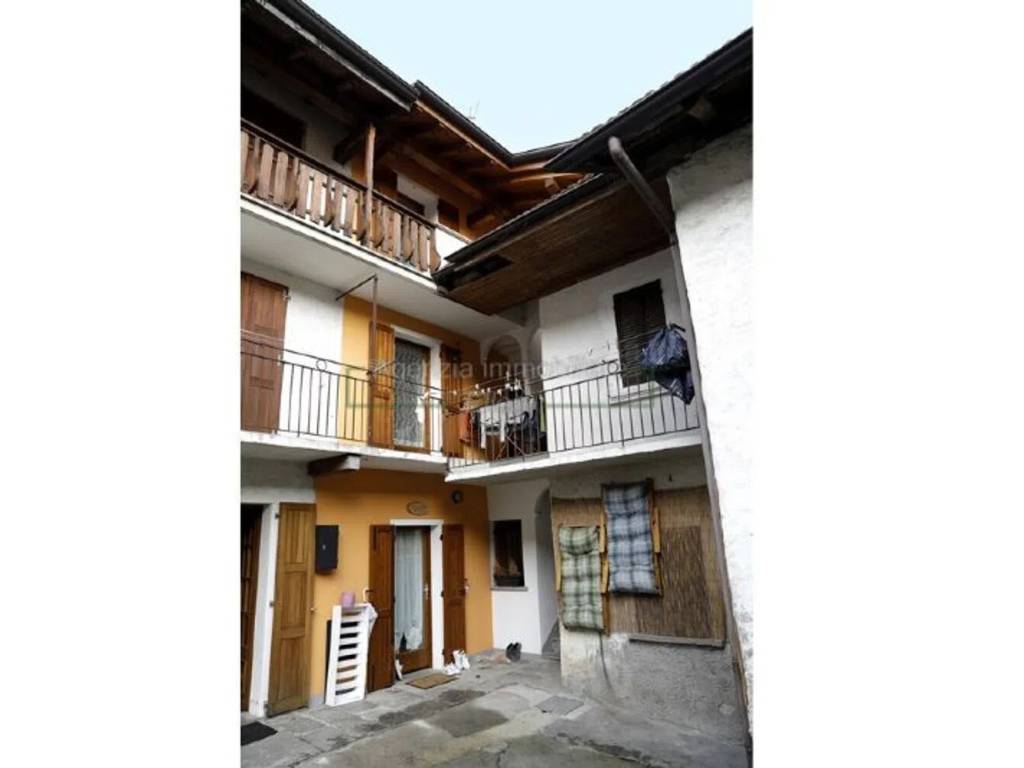 Casa indipendente a Brovello-carpugnino in Via Fontana, 170 - Foto 3