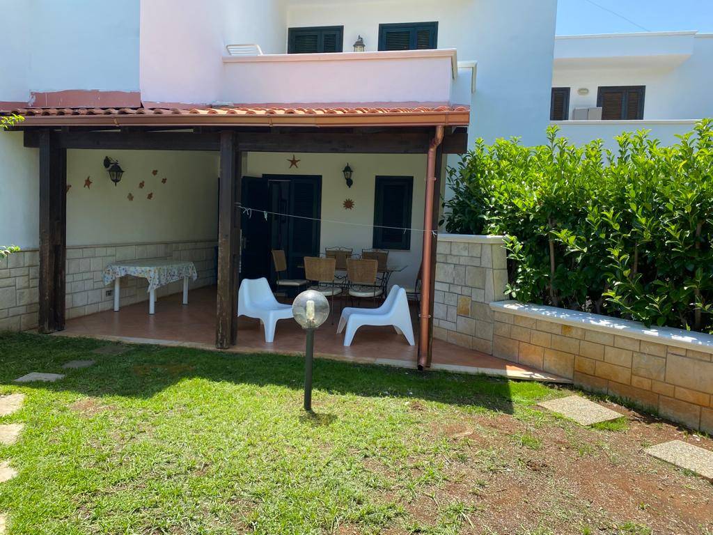 Villetta a schiera a Carovigno in Via della Pineta - Foto 2