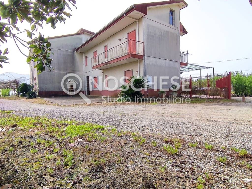 Villa a San cipriano picentino in Via Dottor Gerardo Napoletano - Foto 2