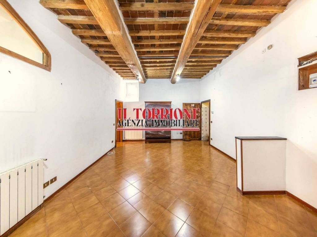 Appartamento a Pescia in Borgo della Vittoria - Foto 5