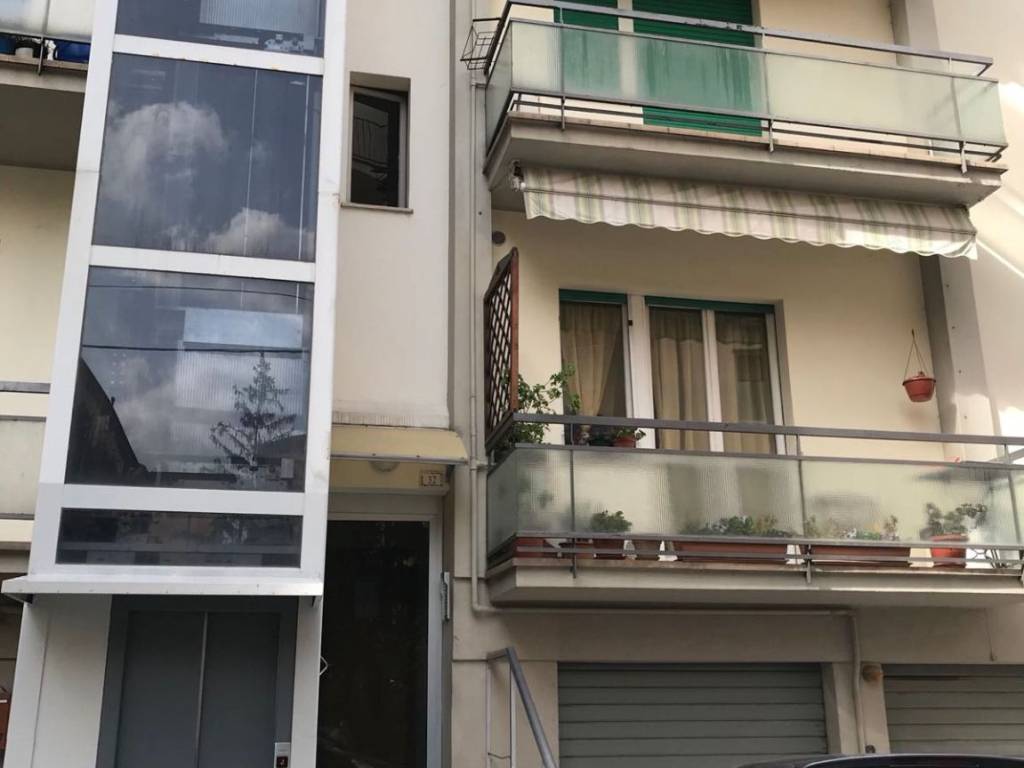 Appartamento a Fabriano in VIA SERRALOGGIA, 32 - Foto 3